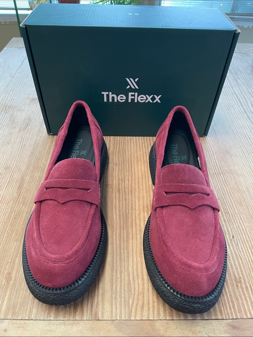 THE FLEXX Women’s Burgundy Suede Penny Loafers